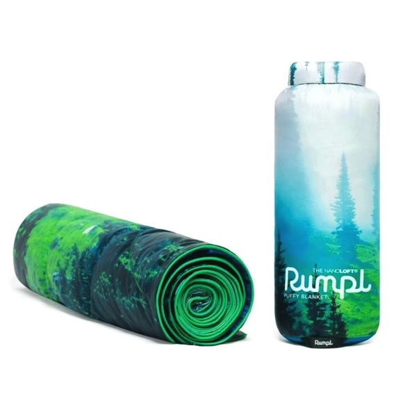 Rumpl Nanoloft travel blanket - Picture 1 of 4